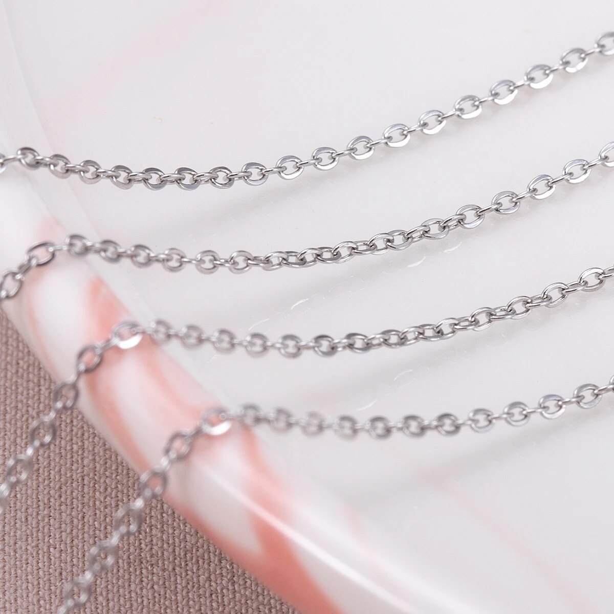 Chaînes fines en acier inoxyda - Body Jewelry Necklace avis et prix