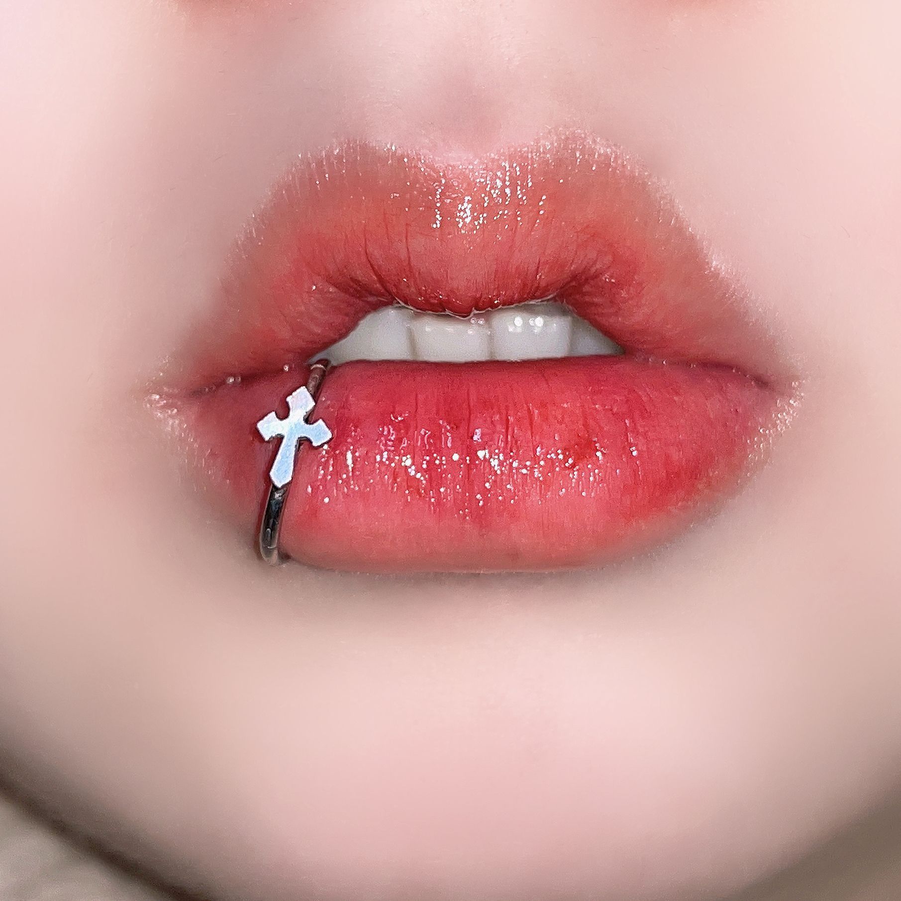 Anneau à lèvres en acier inoxy - Body Jewelry Vertical Labret avis et prix